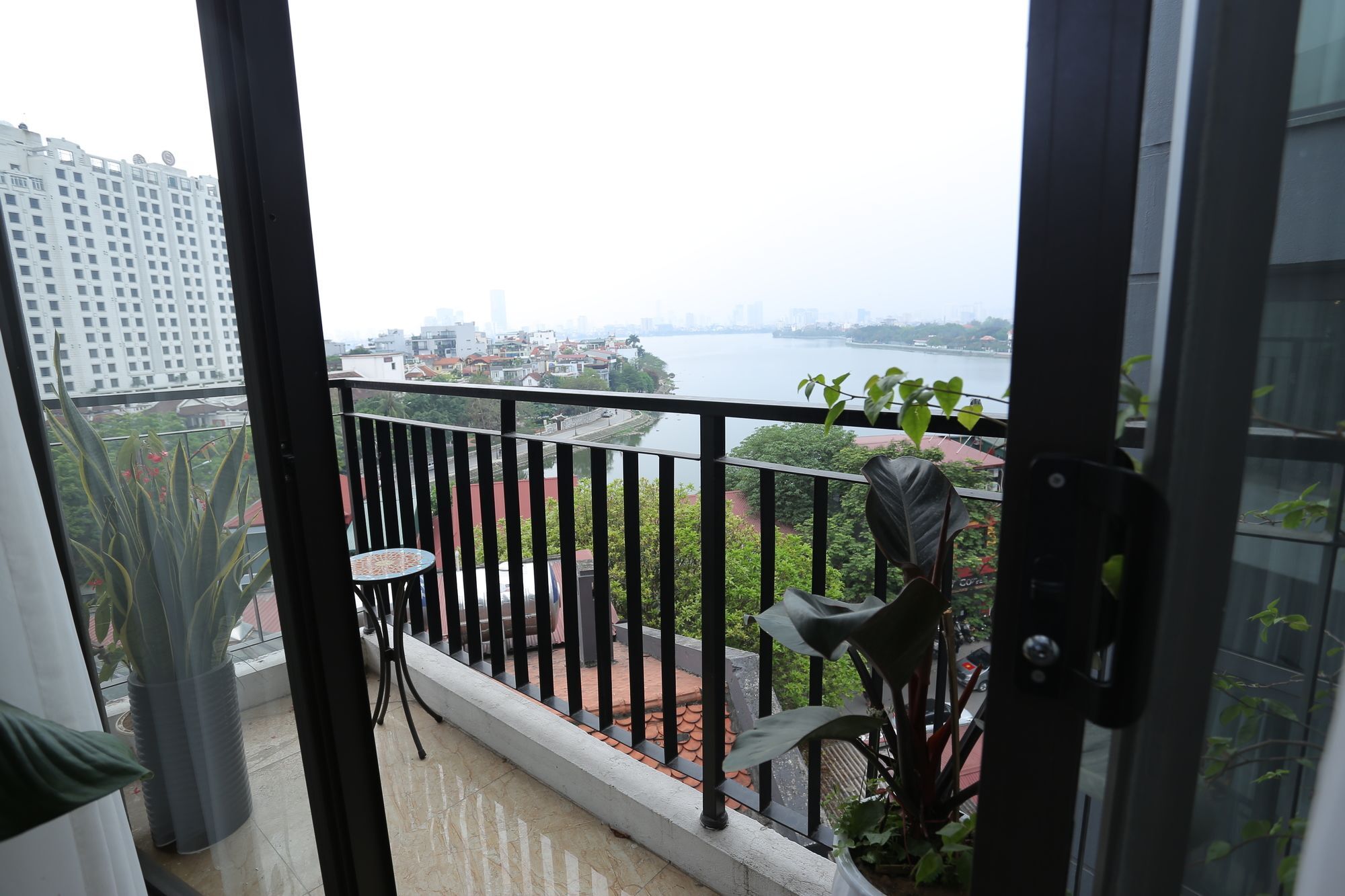 Nyt Home Xuan Dieu Hanoi Exterior foto